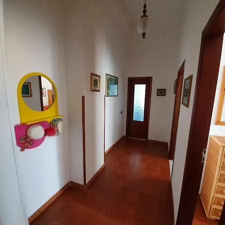 Simonelli 아파트 *